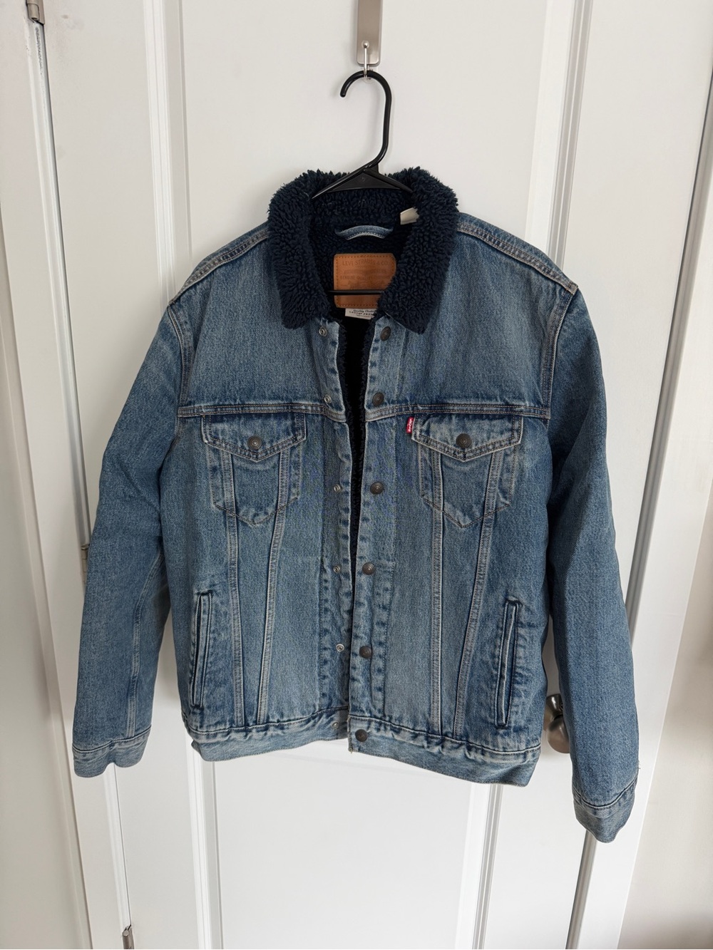 Levi's Dark Navy Sherpa-Lined Denim Jacket